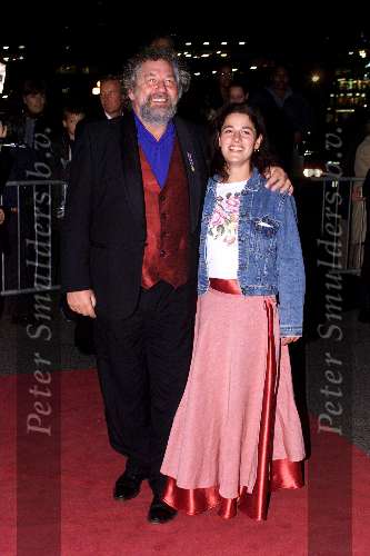 AMSTERDAM 25 OKTOBER 2001
Premiere van de musical GRACE
Chiem v Houweninge met dochter