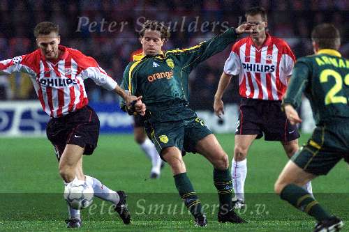 Eindhoven, 24 oktober 2001
5e wedstrijd van PSV in de championsleague tussen PSV-FC Nantes, eindstand 0-0
Dennis Rommedahl en Andre Ooijer