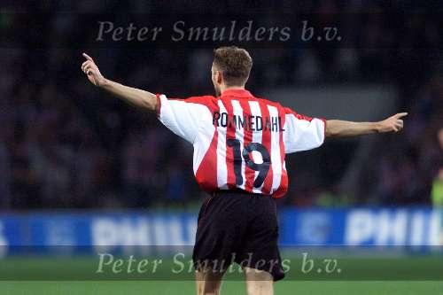 Eindhoven 27 oktober 2001
PSV-RKC 2-0
Dennis Rommedahl blij na de 1-0