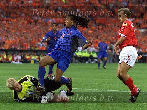 Amsterdam 16 Juni 2000
Europees Kampioenschap Voetbal 2000
Nederland-Denemarken
Edgar Davids  Peter Schmeichel