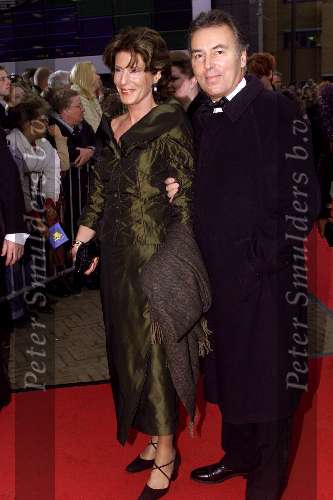 SCHEVENINGEN 21 oktober 2001
Premiere Aida in het circustheater.
Elco Brinkman en zijn vrouw Janneke Brinkman