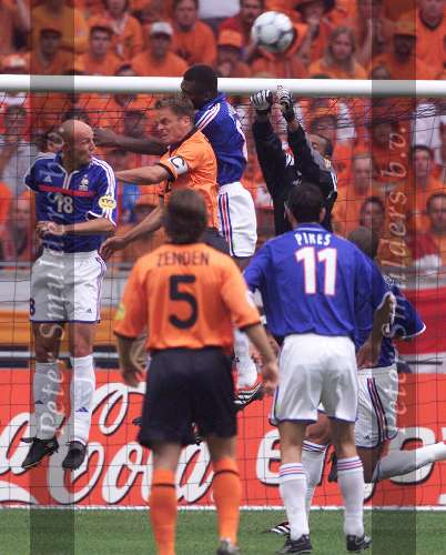 Rotterdam, 21 juni 2000   Euro 2000
Europees Kampioenschap voetbal 2000
Nederland-Frankrijk
Frank de boer