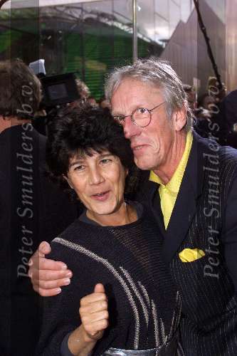 Amsterdam 1 oktober 2001
Premiere Discovery of Heaven in Pathe Arena.  
Freek de Jonge met vrouw