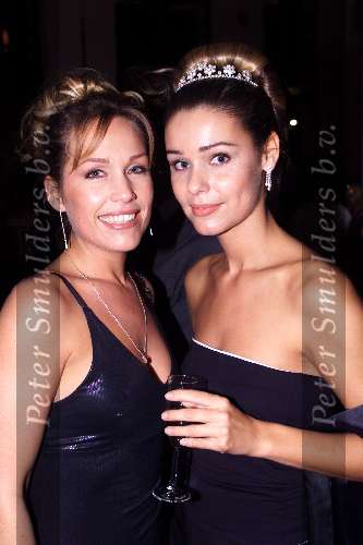 SCHEVENINGEN 21 OKTOBER 2001
PREMIERE van AIDA in het circustheater.
Tanja Jess en Froukje de Both