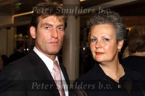 SCHEVENINGEN 21 OKTOBER 2001
PREMIERE van AIDA in het circustheater.
Huub v d Lubbe met vrouw