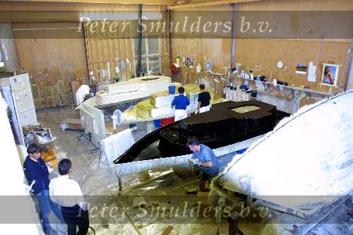 Kampen, 8 oktober 2001
Het bouwen van een sloep bij interboat
Mal