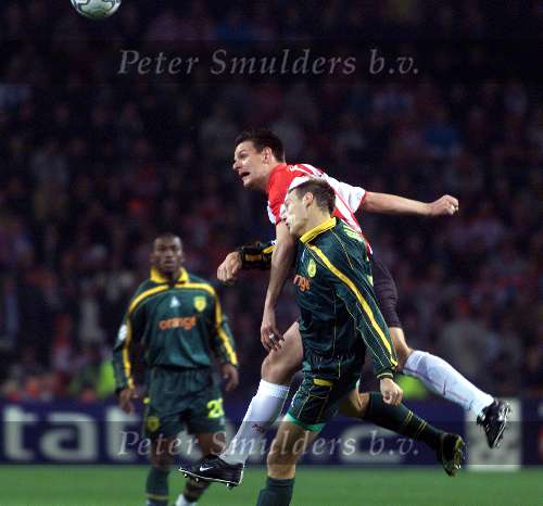 Eindhoven, 24 oktober 2001
5e wedstrijd van PSV in de championsleague tussen PSV-FC Nantes, eindstand 0-0
Jan Vennegoor of Hesselink koppend