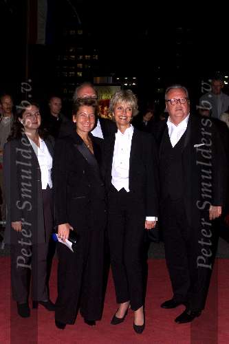 AMSTERDAM 25 OKTOBER 2001
Premiere van de musical GRACE
Janine v d Ende en Coco de Meyere Guus Verstraete
 


PETER SMULDERS BV