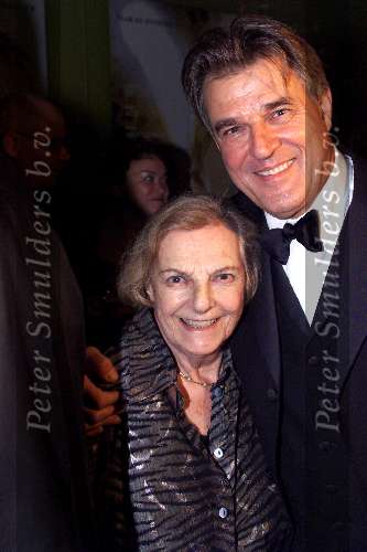 Amsterdam 1 Oktober 2001
Premiere Discovery of heaven in de pathe Arena
Jeroen Krabbe met zijn moeder