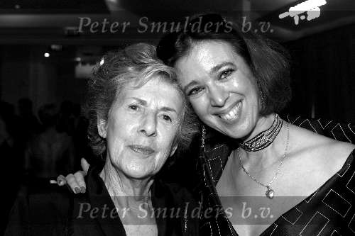 SCHEVENINGEN 21 OKTOBER 2001
PREMIERE van AIDA in het circustheater.
Jetty Pearl met dochter