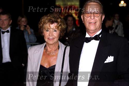 Amsterdam 25 Oktober 2001
Premiere van de musical GRACE
John de Mol sr met vrouw