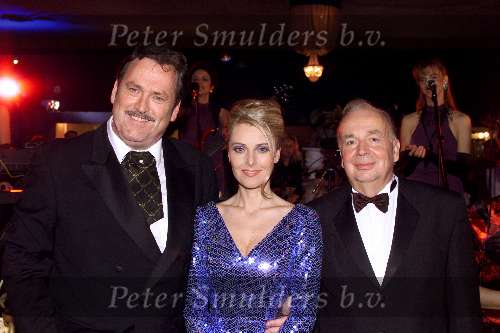 Amsterdam 25 oktober 2001
Premiere va n de musical GRACE.
v.l.n.r. Ernst Daniel Smid, Joke de Kruijf, en Rob v d Meeberg