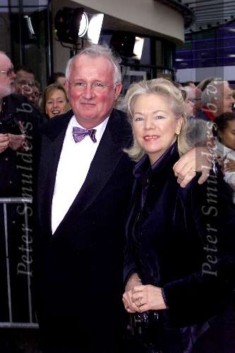 SCHEVENINGEN 21 oktober 2001
Premiere Aida in het circustheater.
Karel v Dodewaerd met vrouw