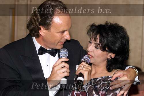 Amsterdam 29 Oktober 2001
Parel v Nederland gala
Laura Fygi met amerikaanse zanger
