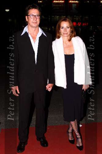 Amsterdam 12 Oktober 2001
Uitreiking van de Televizierring in de Heineken Music Hall.
Marianne Mudder met man