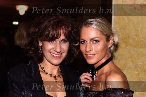 Amsterdam 25 oktober 2001
Premiere va n de musical GRACE.
Cilly Dartell en Milika Peterzon