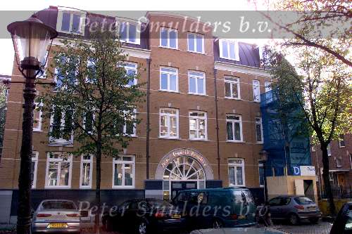 AMSTERDAM 30 oktober 2001
Nina Brink heeft een nieuw  penthouse