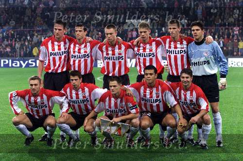 Eindhoven, 24 oktober 2001
5e wedstrijd van PSV in de championsleague tussen PSV-FC Nantes, eindstand 0-0
staande v.l.n.r.: Jan Vennegoor of Hesselink, Ernest Faber, Kevin Hofland, Theo Lucius, Andre Ooijer,Patrick Lodewijks
Gehurkt: Dennis Rommedahl, Kezman, Johann Vogel, Wilfred Bouma en Jan Heintze