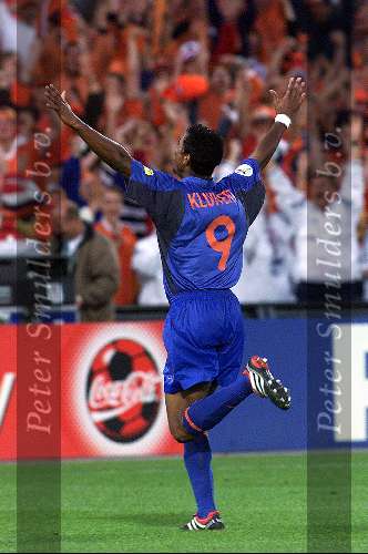 Rotterdam, 16 juni 2000   Euro 2000
Europees Kampioenschap voetbal 2000
Nederland-Denemarken
1e doelpunt Patrick Kluivert