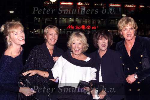 Amsterdam 12 Oktober 2001
Uitreiking Televizierring in de Heineken Music
Ria Bremer