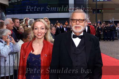 SCHEVENINGEN 21 oktober 2001
Premiere Aida in het circustheater.
Rob Houwer met vriendin