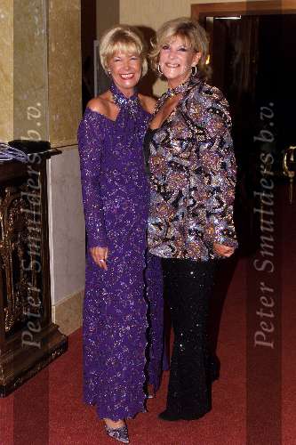 Amsterdam 25 oktober 2001
Premiere va n de musical GRACE.
Sheila de Vries en Astrid Engels