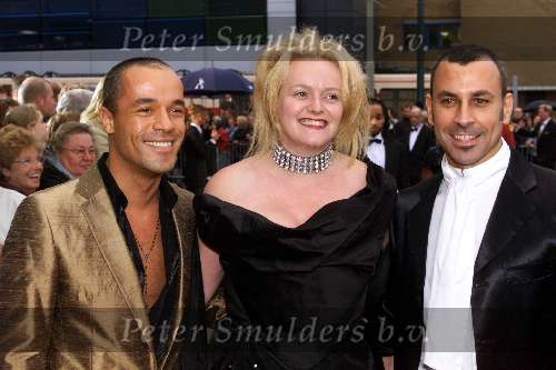 SCHEVENINGEN 21 oktober 2001
Premiere Aida in het circustheater.
Stanley Burleson met vriend