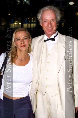 Amsterdam 12 Oktober 2001
Uitreiking Televizierring in de Heineken Music 
Wik Jongsma met vriendin