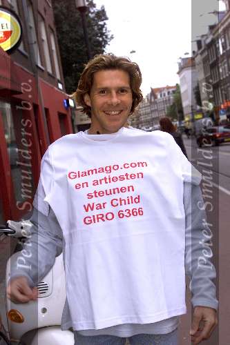 AMSTERDAM 11 OKTOBER 2001
Diner voor War Child in restaurant de Ondeugd.
Wouter Nicolaas