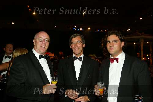 Rotterdam 4 oktober 2002
Rene Froger in AHOY
direkteur Staatsloterij Pim bonas