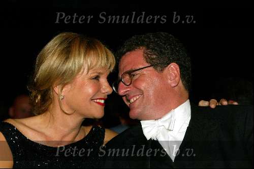 Utrecht 4 oktober 2002
Uitreiking gouden kalveren
Edwin de Vries en Monique v d Ven