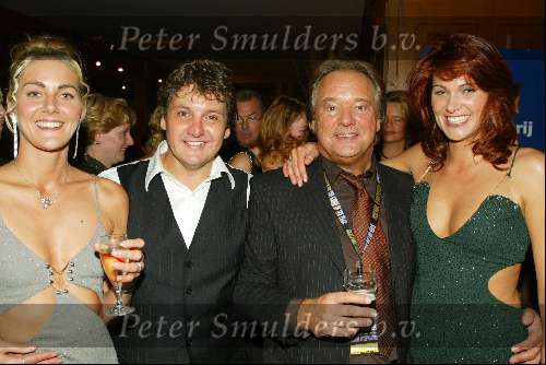 Rotterdam 5 oktober 2002
Rene Froger optreden in AHOY
Rene John v Katwijk en Kaylee