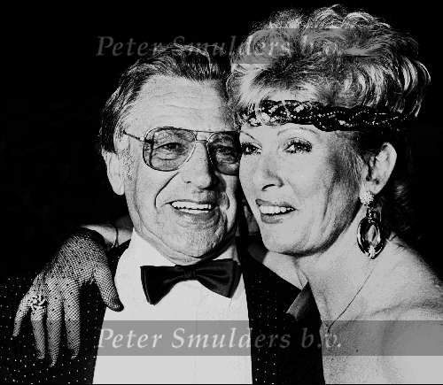 19883
Ria Valk met de inmiddels overleden lou v rees