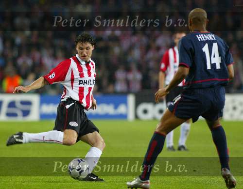 Eindhoven, 25 september 2002
PSV- Asenal FC , tweede wedstrijd in de championsleague
Eindstand 0-3
Mark v Bommel