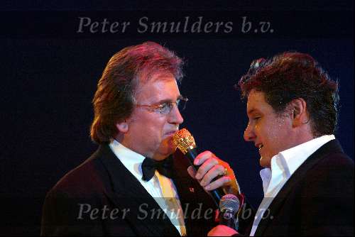 Rotterdam 5 oktober 2002
Rene Froger optreden in AHOY
Rene met Lee Towers