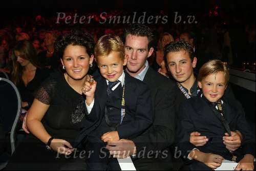 Rotterdam 5 oktober 2002
Rene Froger optreden in AHOY
kinderen Rene Froger