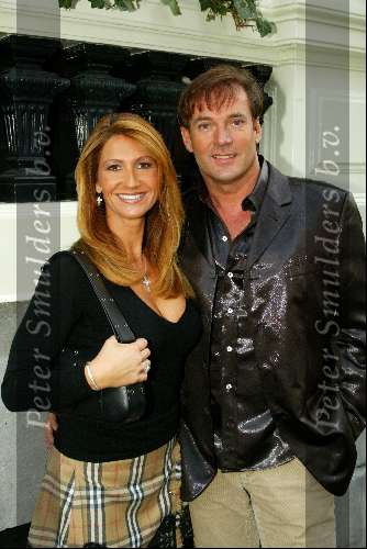 Scheveningen 30 september 2003
Society brunch in het holland casino scheveningen
Yvonne Dubbelboer& Gerard Joling