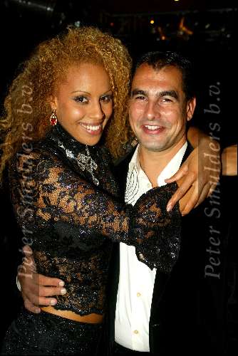 Amsterdam 6 oktober 2003
Presentatie cd Glennis Grace
Glennis Grace met vriend