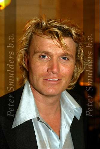 Amsterdam 6 oktober 2003
Beau Monde Awards 
Hans Klok met