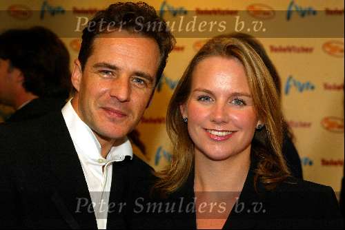 Amsterdam 25 oktober 2002
Televizierring 2002 in heineken music hal
Joep Sertons met vrouw
