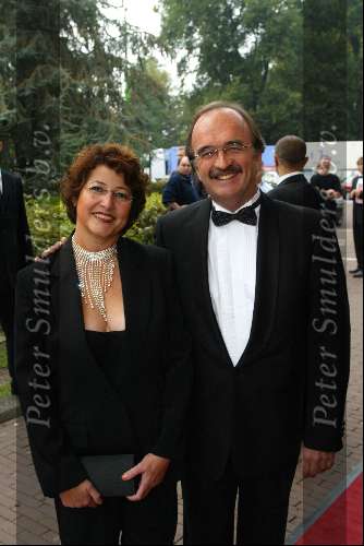 Utrecht 3 oktober 2003
Uitreiking gouden kalveren in schouwburg utrecht
Ouders van Katja schuurman
