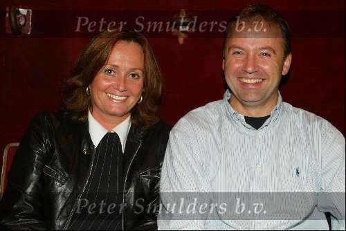 Amsterdam 21 oktober 2002
Marco Borsato in Carre.
Laura Ruiters met vriend