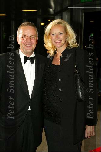 Amsterdam 25 oktober 2002
Televizierring 2002 in heineken music hal
Marijke Schaaphok met man