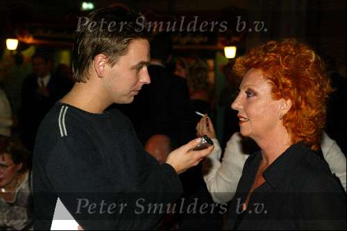 Amersfoort 12 oktober 2003
Premiere zeg ns Aa in de flint
Carry Tefsen