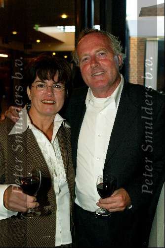 Amersfoort 12 oktober 2003
Premiere zeg ns Aa in de flint
Peter Tuinman met vrouw