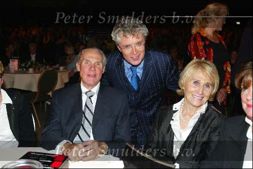 Groningen 26 oktober 2002
Schlagerfestival.
Jacques D Ancona  Rinus Michels Wil Michels