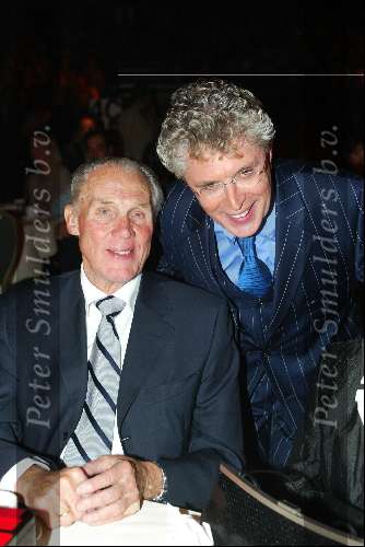 Groningen 26 oktober 2002
Schlagerfestival.
 Rinus Michels en Jacques D Ancona