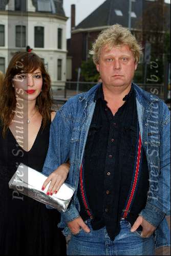 Utrecht 3 oktober 2003
Uitreiking gouden kalveren in schouwburg utrecht]
Tekla Reuten en Theo v Gogh