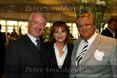 Scheveningen 30 september 2003
Society brunch in het holland casino scheveningen
Tony Tetro en Barbara Plugge