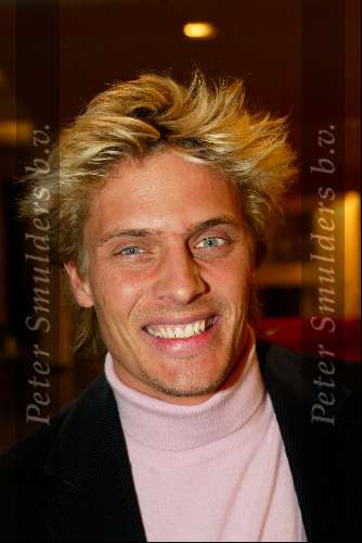 Tilburg 13 oktober 2003
Premiere kunt u mij de weg naar hamelen vertellen...
Winston Post